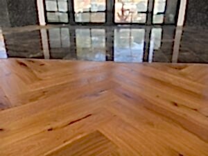 BALIK SIRTI PARKE DÖŞEME